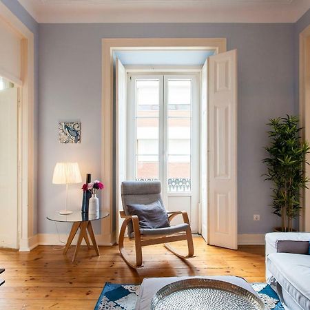 Bairro Alto 3 Bedroom Patio Flat! Лиссабон Экстерьер фото