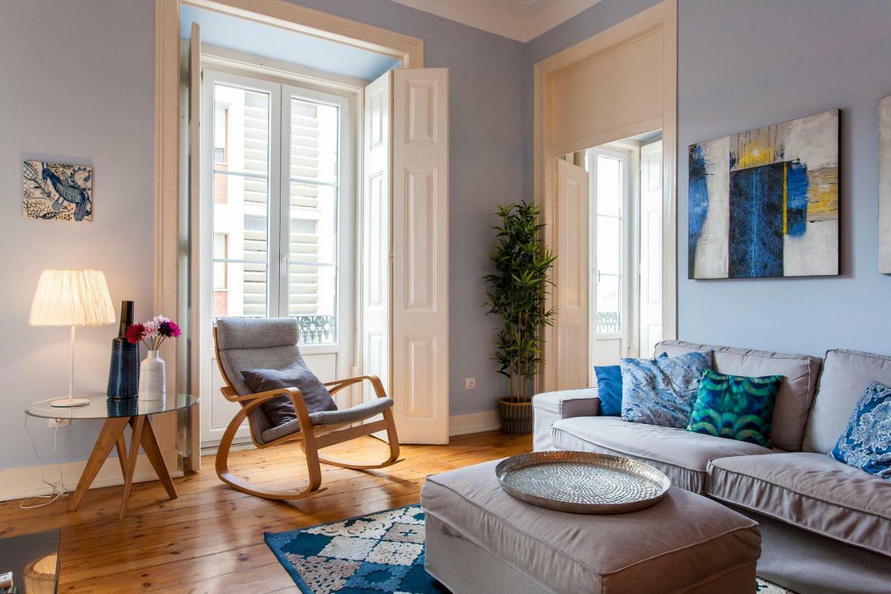 Bairro Alto 3 Bedroom Patio Flat! Лиссабон Экстерьер фото